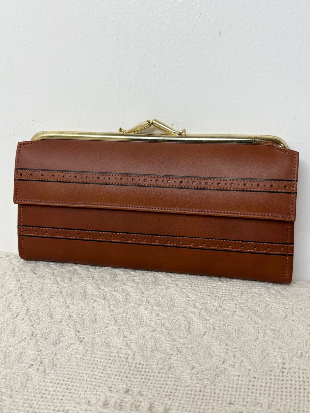 MCM Vintage Baronet Brown Leather Clutch Wallet Framed Purse Kisslock